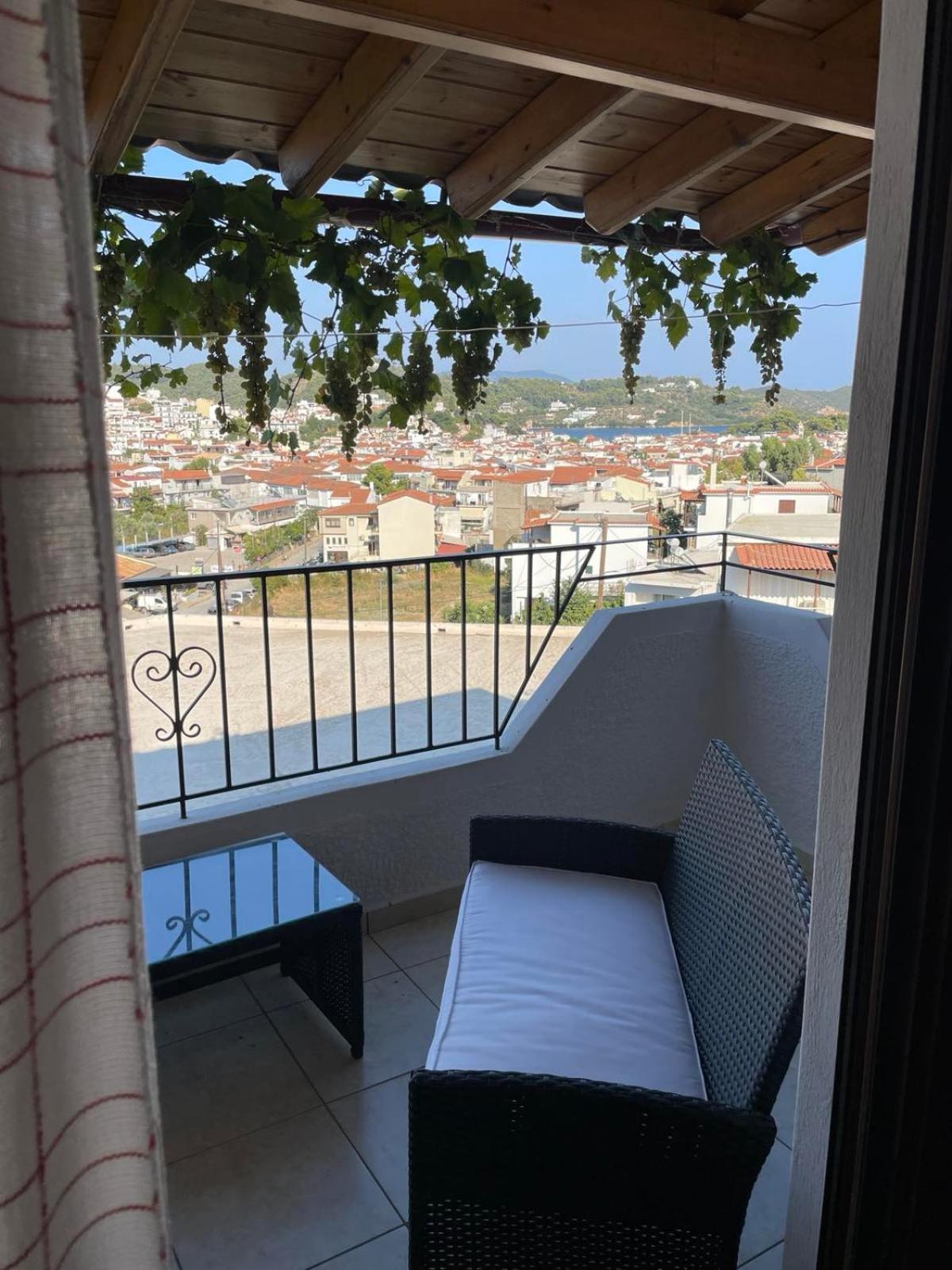 Katerinas Apartmens Skiathos by Eksteriør billede